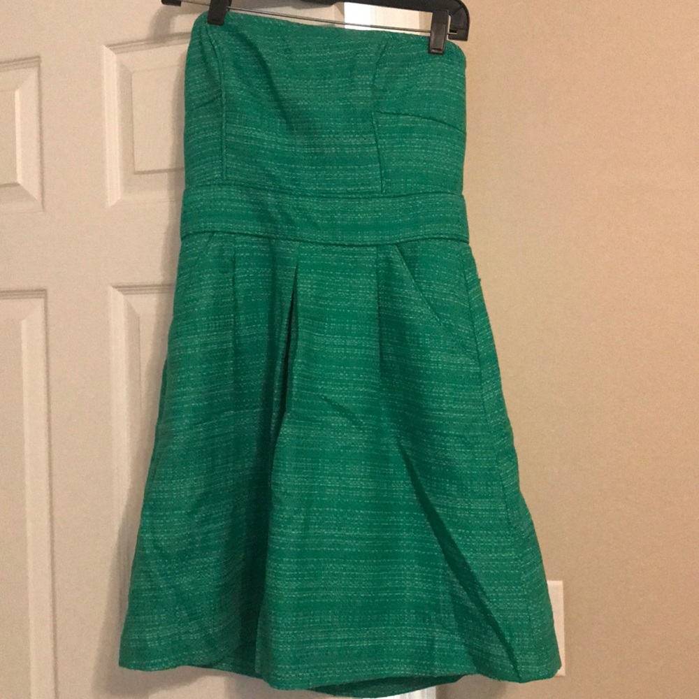 Strapless dress